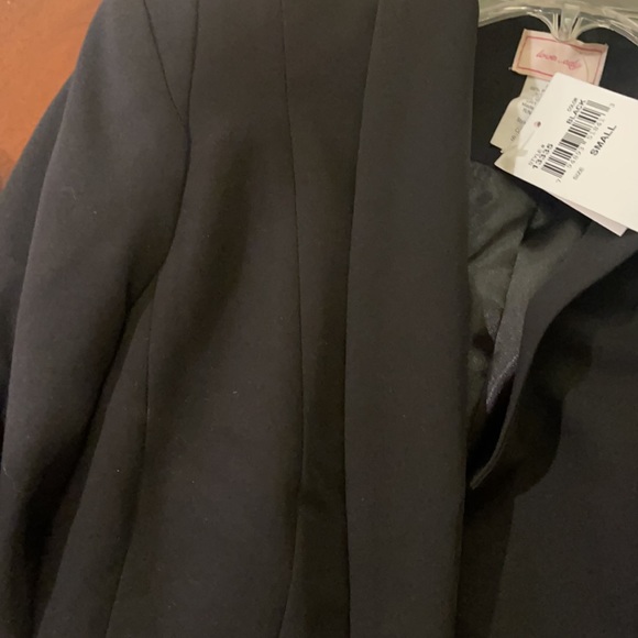Love… Ady Black small black blazer NWT - Picture 6 of 6